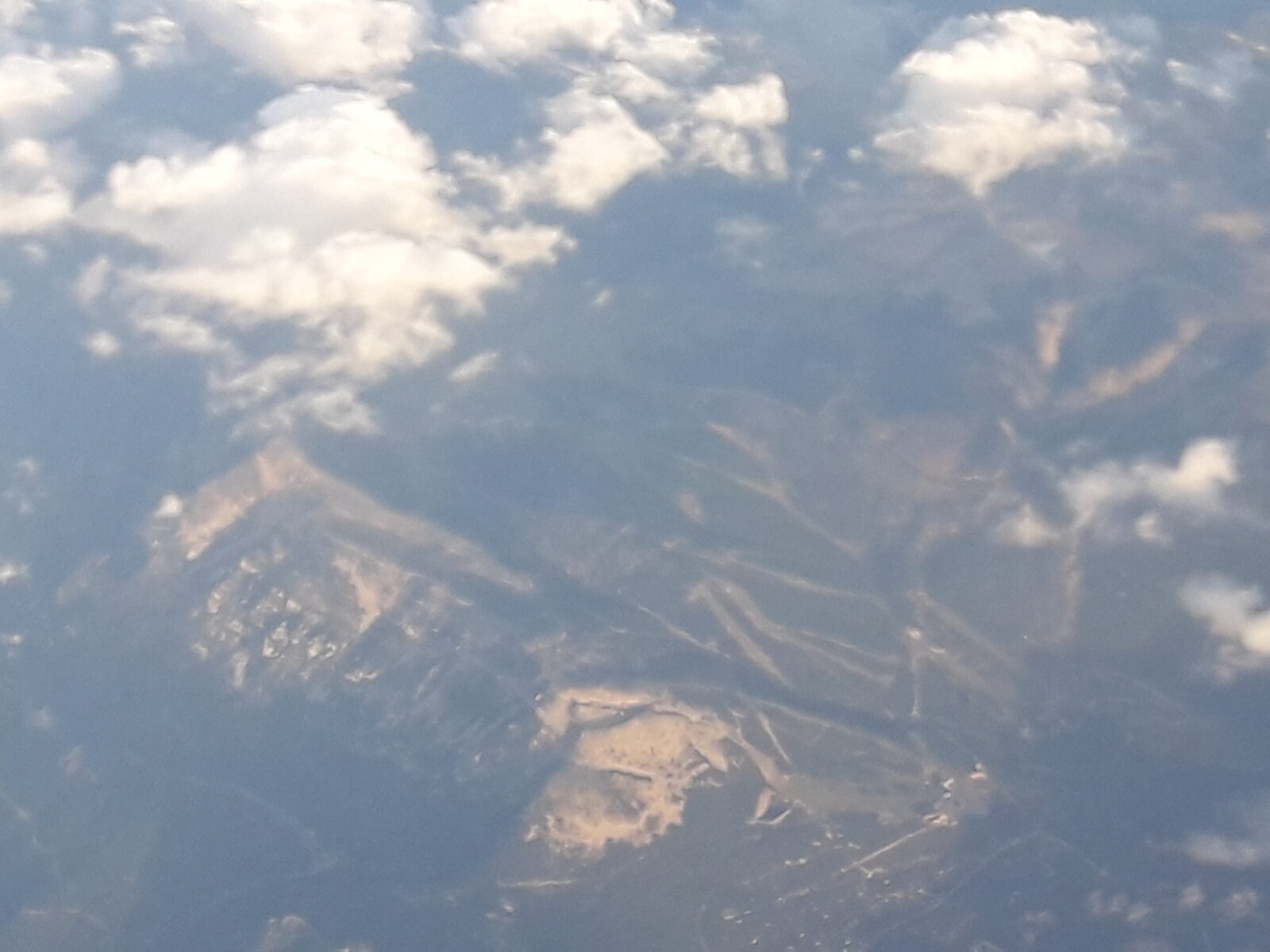 Port del Comte sunlit south-facing pistes in the Catalan pre-Pyrenees